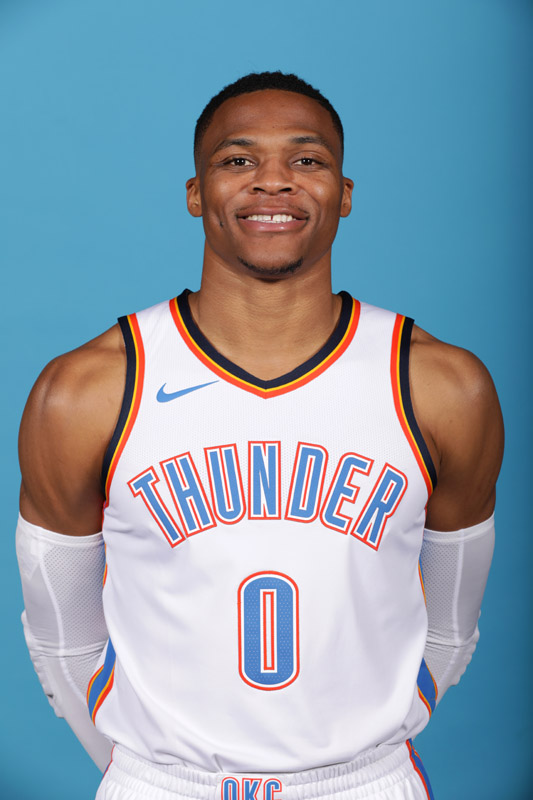 Shams：灰熊将与科洛科签下一份为期10天的合同（据Shams报道，灰熊队将与科洛科签订10天短合同）