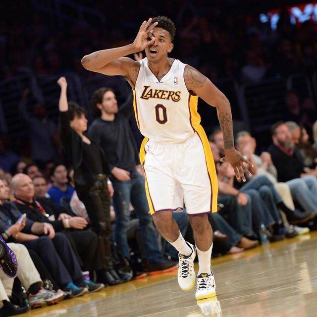 法布里齐奥·罗马诺透露，曼联与JJ·加布里埃尔的处境比最初预想的还要糟糕。（法布里齐奥·罗马诺：曼联与JJ·加布里埃尔的局势比预期更不妙）