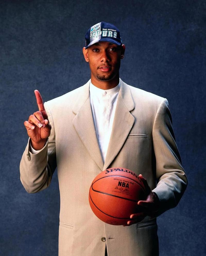 这次空接配合帅到哭（这波空接配合帅爆全场）