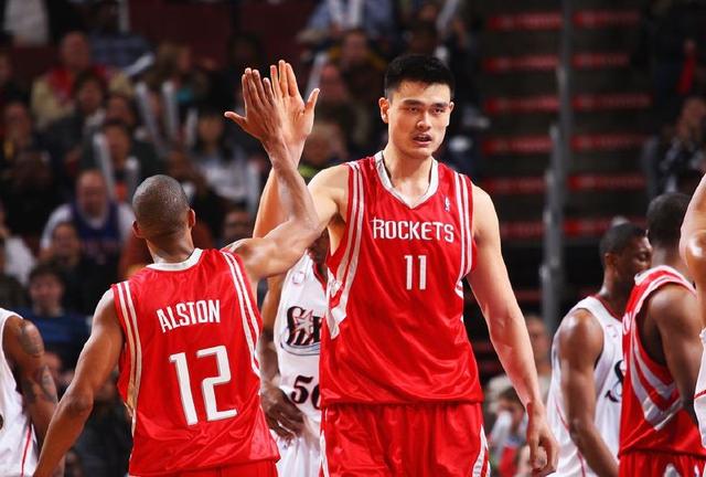 都灵旧将：莫德里奇总能带来不同，莱奥一个动作就能决定比赛（前都灵球员：莫德里奇总能改写战局，莱奥一招即可定胜负）